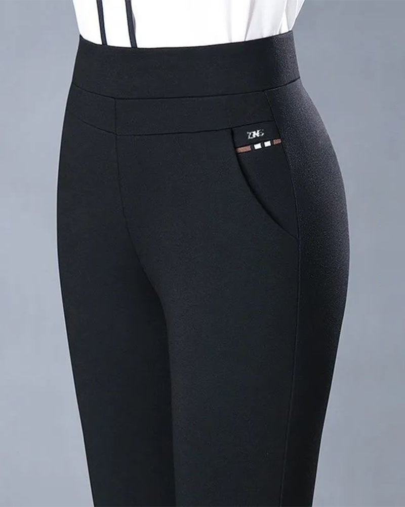 Lässige Hose mit hoher Taille und Tasche